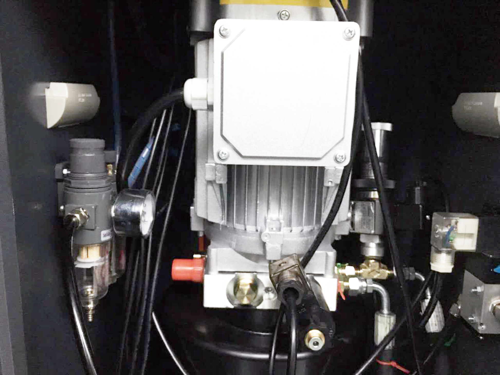 油水分离器及铝壳电机